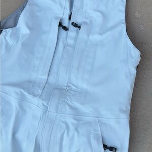 Burton Women's [ak] Kimmy GORE‑TEX 3L Stretch Bib Pants